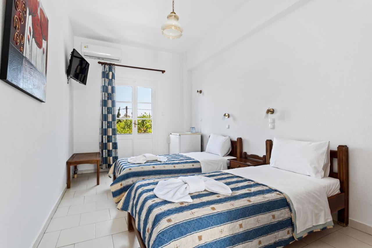 Villa Kriezi Spetses Town Екстер'єр фото